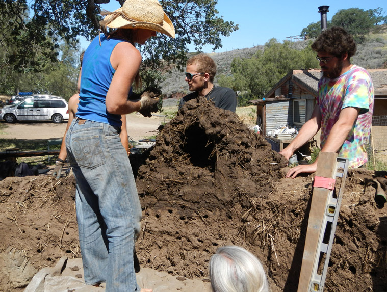 Betty demonstrated how to build a quick wall niche...