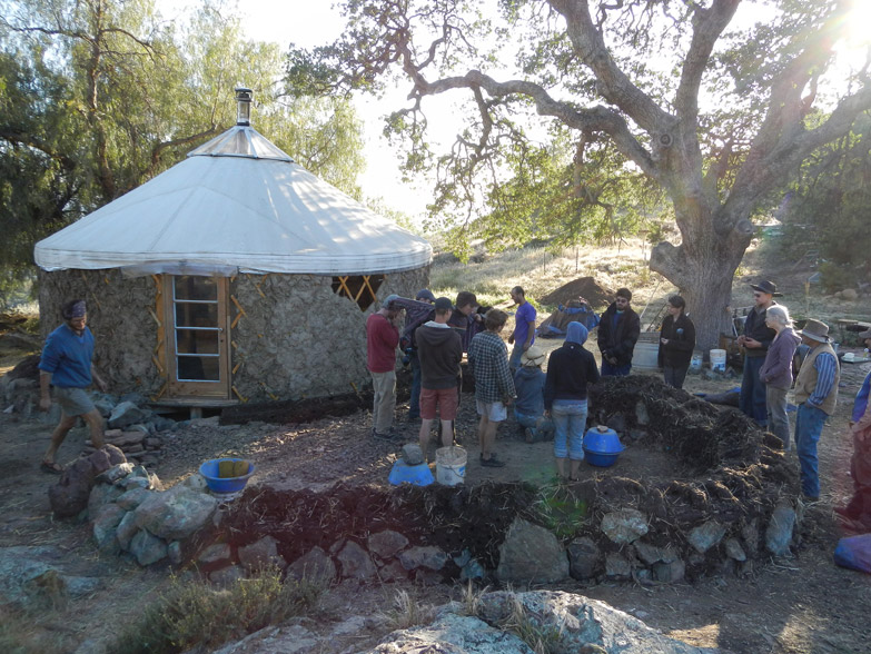 spirit_pine_cob_house_43